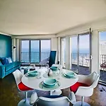 Sky Keyweek 2 Bedroom Sea View In The Center Of
