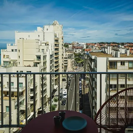 Sky Keyweek 2 Bedroom Sea View In The Center Of Apartmán